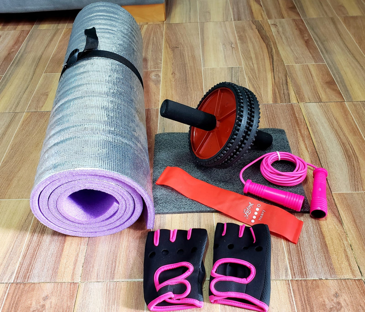 Guantes de neopreno en Kit con colchoneta, rueda abdominal, lazo profesional y una banda de resistencia