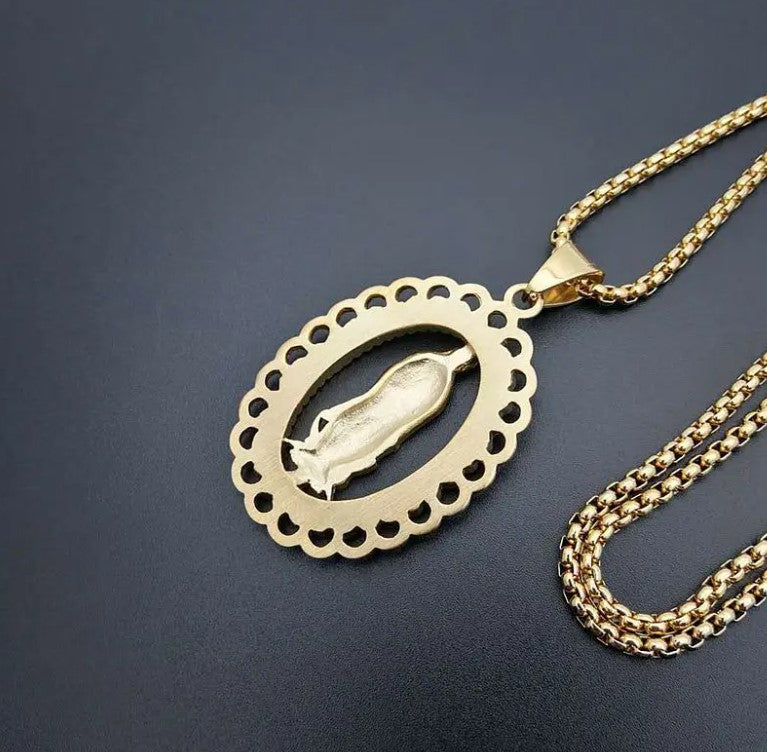 Nueva Cadena Virgen María Baño de Oro + Caja Regalo