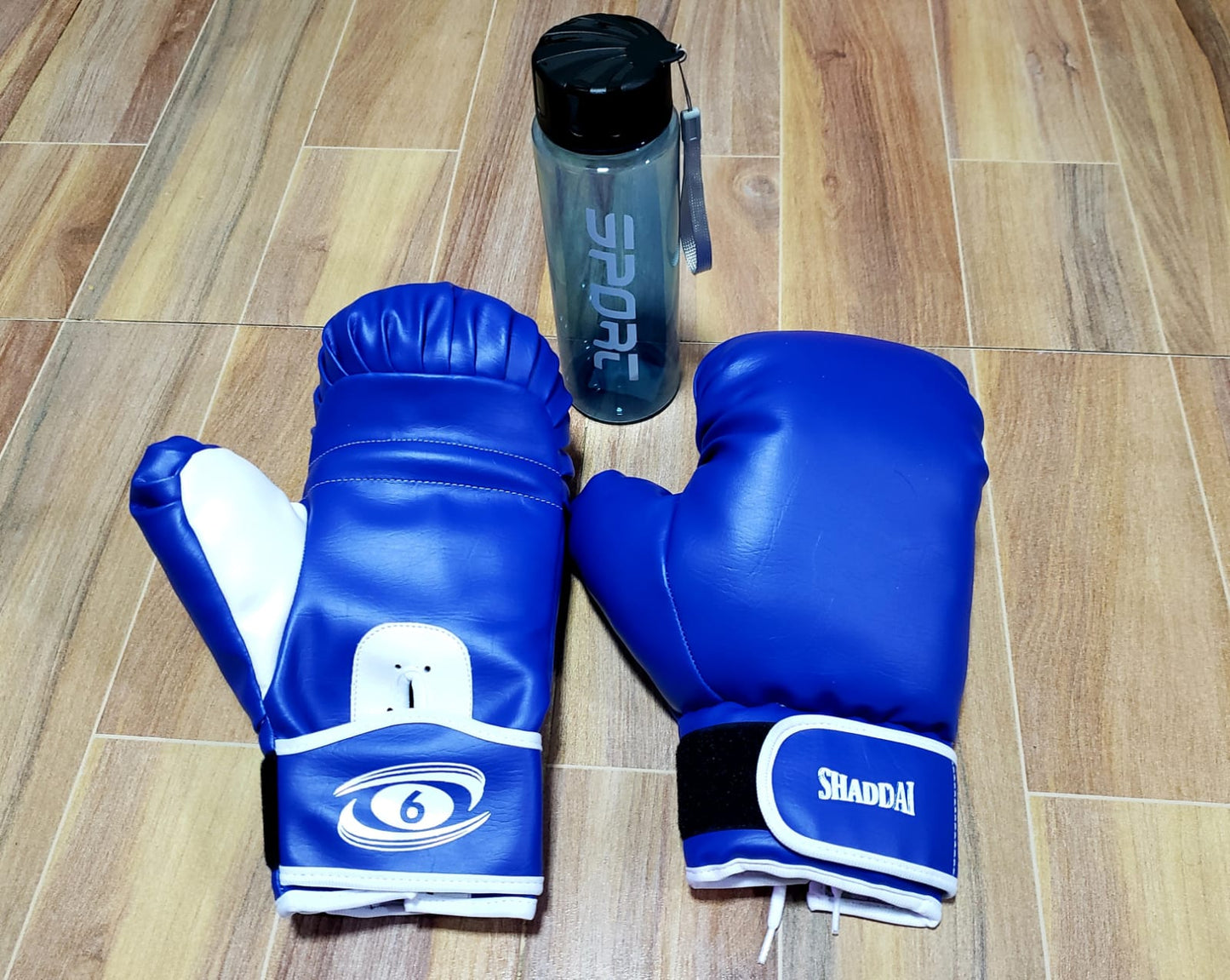 Combo Guantes de boxeo + termo